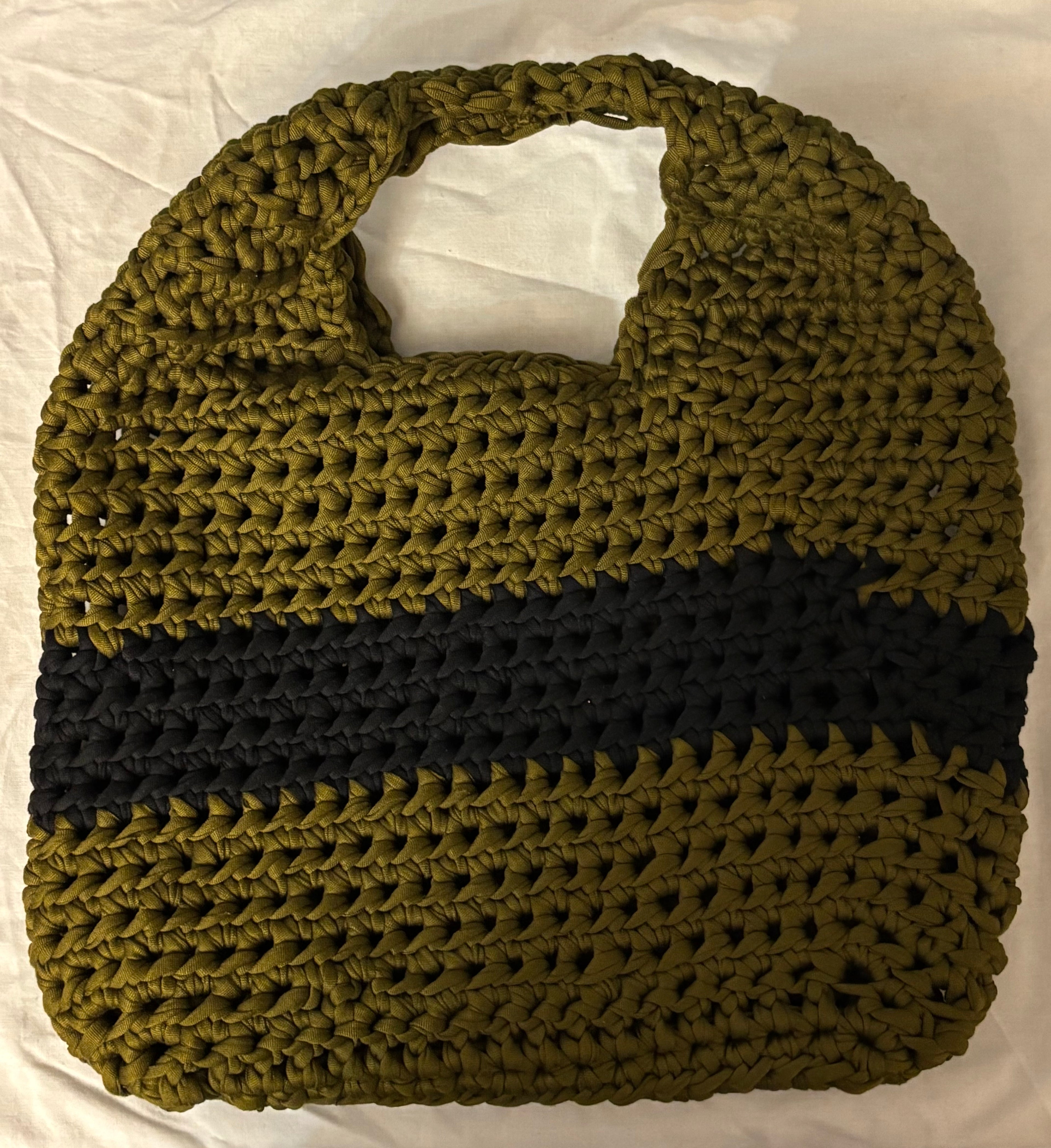 Olive Grove crochet Shoulder Bag