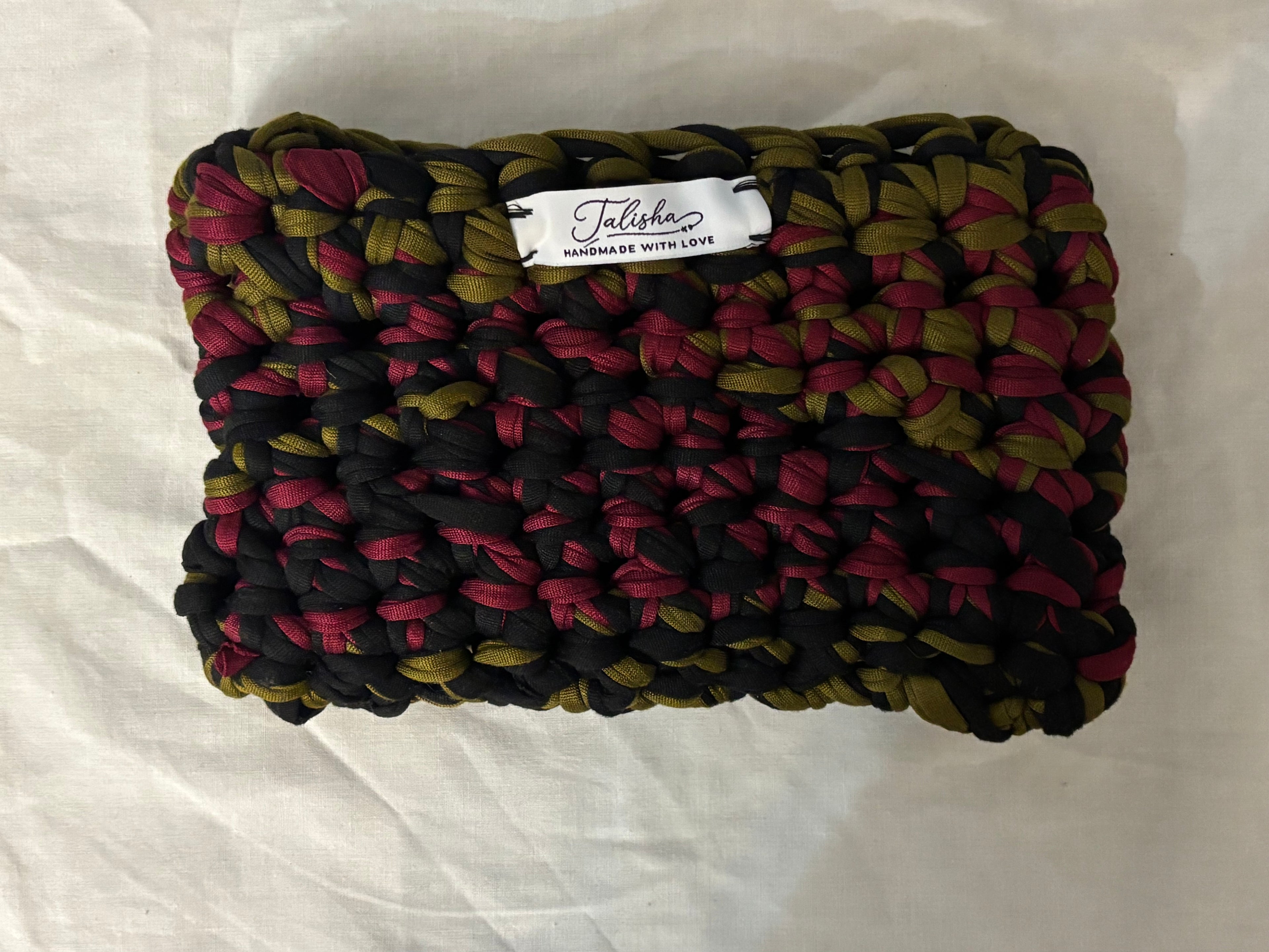 Wildwood Rose crochet purse