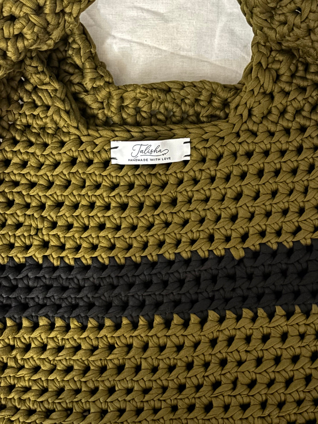 Olive Grove crochet Shoulder Bag