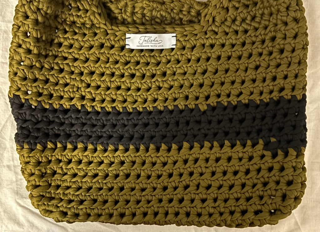 Olive Grove crochet Shoulder Bag