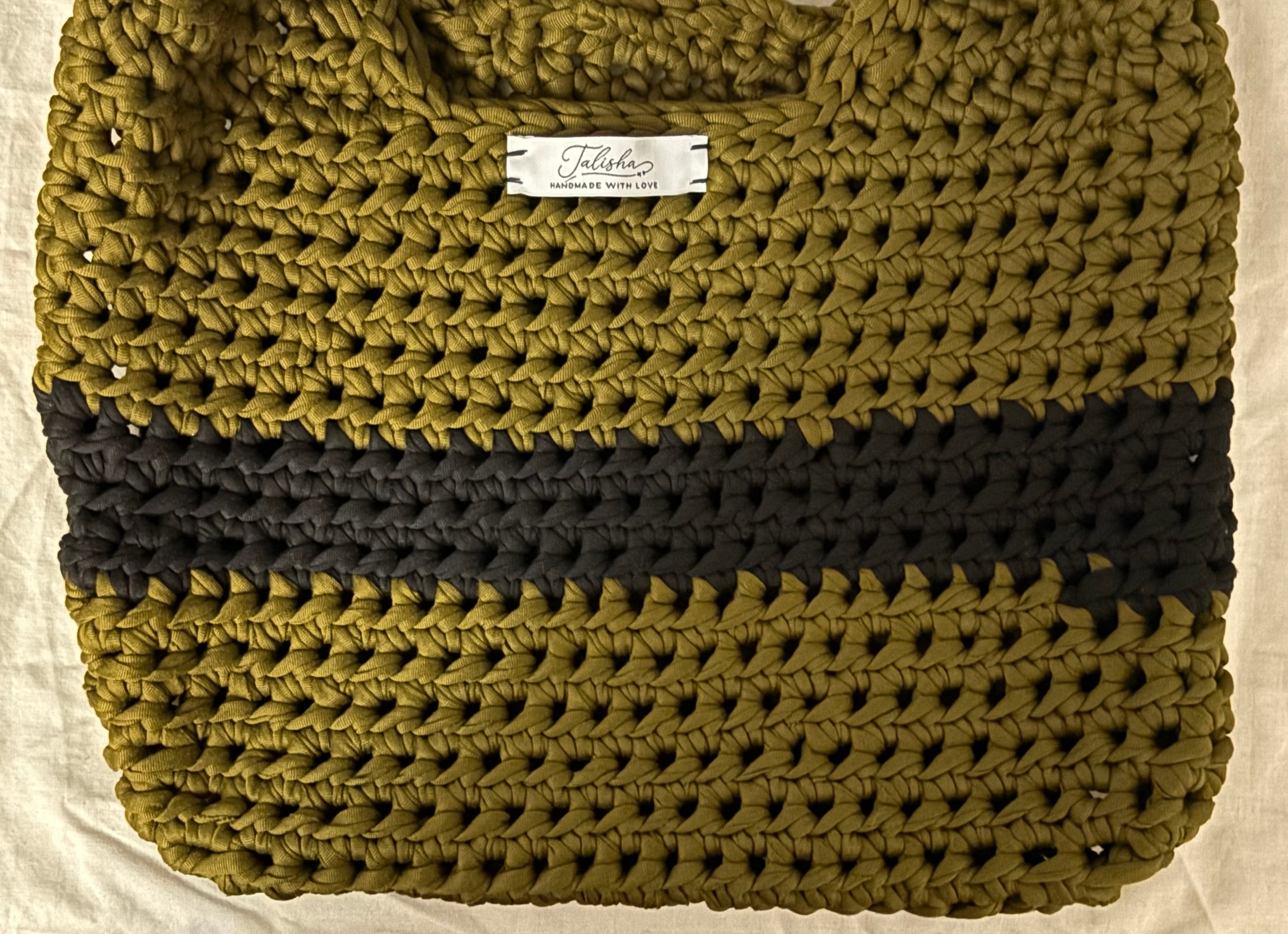 Olive Grove crochet Shoulder Bag